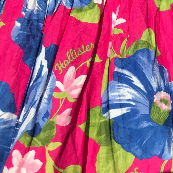 Hollister Pink Floral Skirt - Picture 5 of 5